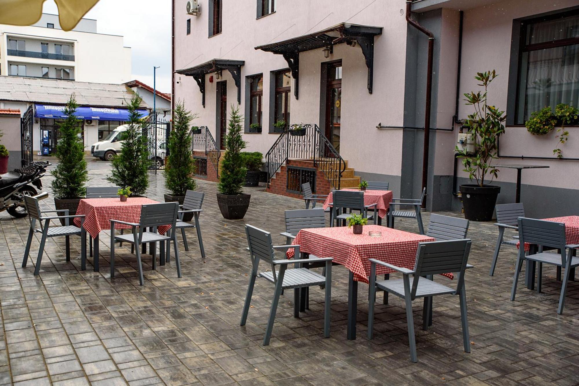 Hotel Stefani Sibiu Exterior photo