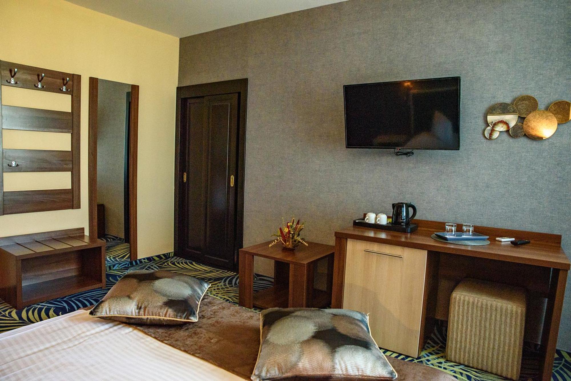 Hotel Stefani Sibiu Exterior photo