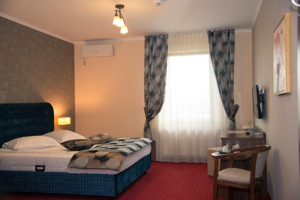 Hotel Stefani Sibiu Exterior photo